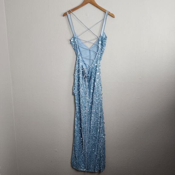 NWOT Mac Duggal Ieena Sequin Gown M Ice Blue Sweetheart Lace-Up High Slit Formal - Picture 12 of 15